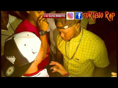 JR LA SUPREMA VS LUPO MC==BATALLA DE FREESTYLE||PARQUE COLON||