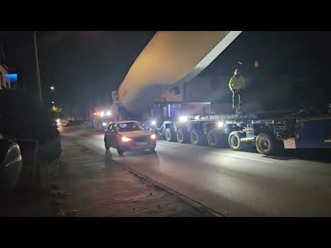 Pflügel Nr. 7 Sundern Silmecke #schwertransport #Sundern #Hachen #Sauerland #Kreisverkehr #Sorpesee