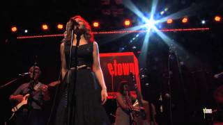 Lake Street Dive - &quot;Stop Your Crying&quot; (eTown webisode #596)