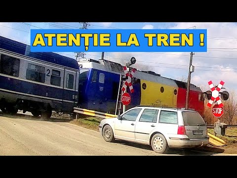 Trenuri CFR Romania la bariera - Trains on Romanian railways