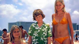 Jan Brady Reveals Everything | Most Daring Brady Bunch Outfits