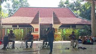 Download lagu LIVE WHATS UP - RETNO AGUSTINA WITH MUSISI SURABAYA ZOO JAWA TIMUR mp3 Download lagu LIVE WHATS UP - RETNO AGUSTINA WITH MUSISI SURABAYA ZOO JAWA TIMUR mp3