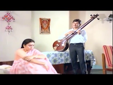 Geetha & Dr Rajkumar Kannada Movie Shruthi Seridaga Video Song "Kanasalli Bandavanare"