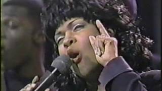 Yolanda Adams - Acceptance Speech/CeCe Winans - Because Of You (1996)