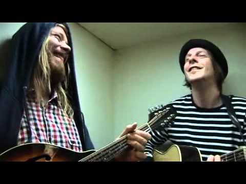 Friska Viljor - Wohlwill (live acoustic)
