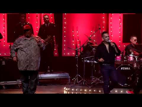 Mermelada Bunch - La Cucaracha (En Vivo) [video]