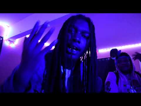 @Yanum1dreadhead x Shmoplife.Fedd - Halloween {Prod. Flamee} [Shot by soularflarefilms]