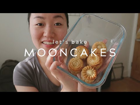 let's bake MOONCAKES • lotus + salted duck egg 月餅 from scratch