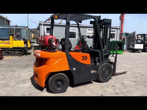 19 DOOSAN 3 TON CONTAINER FORKLIFT 1,264 hrs - Image 2