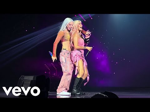 KAROL G, Young Miko - DISPO (En Vivo) | Perreito Completo