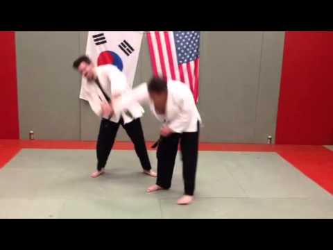 Green - outside wrist lock arm bar DD - fast