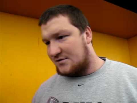 Iowa offensive lineman Bryan Bulaga -- Minnesota pregame