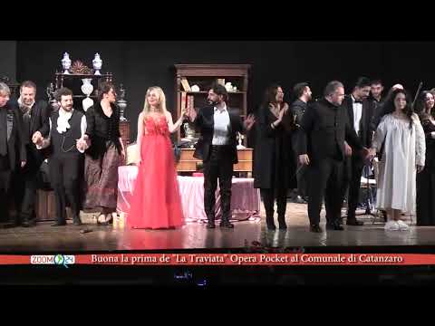 Buona la prima de “La Traviata” Opera Pocket al Comunale di Catanzaro (VIDEO)