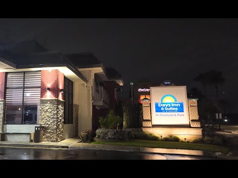 Walk from Disneyland to Days Inn Harbor Blvd! 16 min to a nice @$100 a night motel!