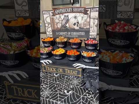 Easy Dollar Tree Halloween DIY🎃 #diy #dollartreediy #halloweendiy #halloweendecor #dollartree #fyp