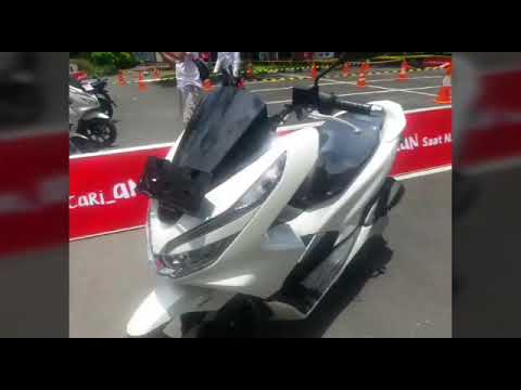 LAUNCHING NEW HONDA PCX 2018 MAL BALI GALERIA