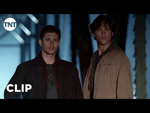 Supernatural: Sam and Dean Attacked by Constance’s spirit - Season 1 [CLIP] | TNT