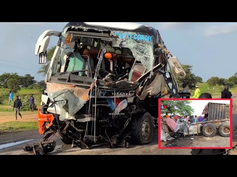 AJALI! BASI LA ABIRIA LAGONGANA USO KWA USO NA LORI LA MIZIGO! MMOJA AFARIKI, WENGINE 12 WAJERUHIWA