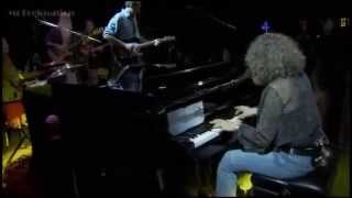 Carole King & James Taylor - I Feel The Earth Move (HD)-2007