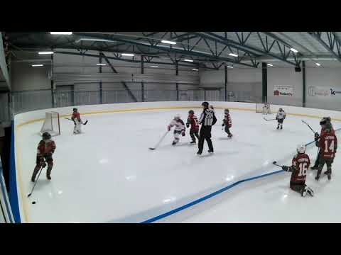 7.11.2021 Karhu-Kissat Cats VS KiVa sin. U11 sarjan pienpelit Kaarelassa, vasen pelikenttä.