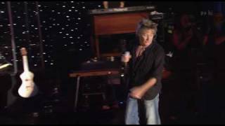 Rod Stewart Live from Nokia Times Square 2006-Missing you.avi