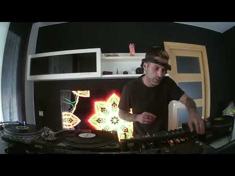 DJ Cricket - Buenri Friends (MAKINA LEGENDS TV)  08/07/2022