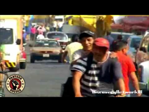 Videoclip de Abajo y a la Izquierda — Panteón Rococó