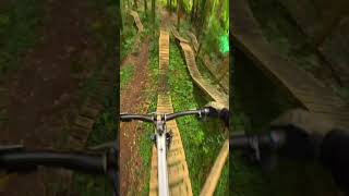 Экстремальный спорт Coolest MTB Trails