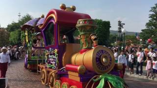 ColorFULL DISNEY FRIENDS Springtime Processional Hong Kong Disneyland - Around The World With Mickey