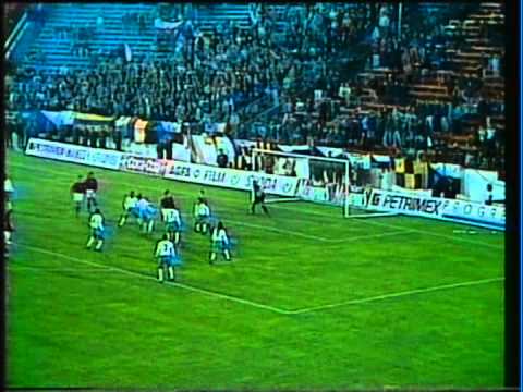 1993 (October 27) Representation of Czechs and Slovaks 3-Cyprus 0 (World Cup Qualifier).mpg