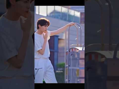 this scene🤌🏻🥹 #bl #blseries #chinesebl #cbl #revengedlove #thaibldrama #bls #estsupha #bldrama #bts