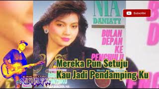 Download lagu Bulan Depan Ke Penghulu - Nia Daniaty mp3