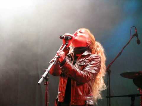 bonita & band - 1000 feet