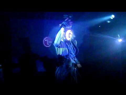 Killer Top Fluor - Rainbow Club 19-10-13  Show