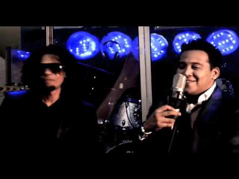 Tengo Prisa / Dragón y Caballero (Video oficial)