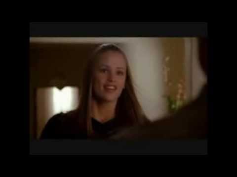 Vaughn and sydney looking out for caroline (sydney)