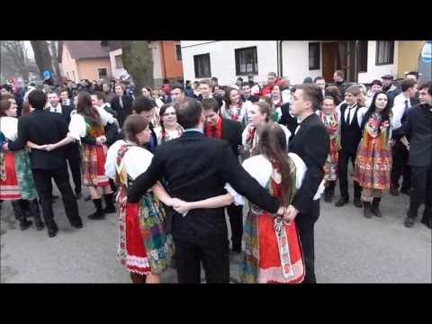 Z krojovaného průvodu v Postřekově II.