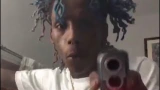Famous dex plays unreleased music on IG live and gun almost goes off 😂🚨🎶