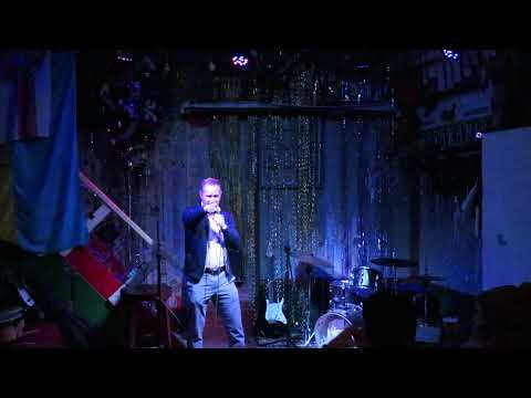 Paul Gilbert's most recent standup gig