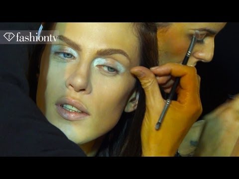 First Look - Giambattista Valli Fall/Winter 2012/13 | Paris Fashion Week | FashionTV