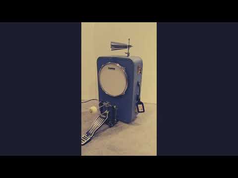 10" Warren Suitcase Kick Drum With Accessory Mount/ Plug it in! ( A Side Show Drums Original) imagen 17