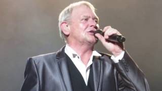 SADIE THE CLEANING LADY John Farnham 2017 Jupiters Casino QLD 22.02.2017