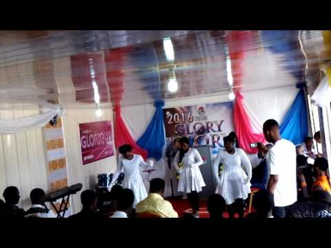 UCC WCF MINISTERING TWALE BY FLOROCKA