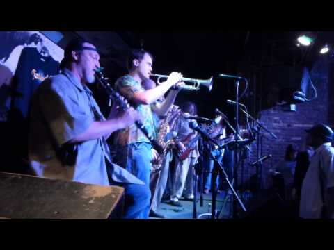 FreeWorld plus Alumni