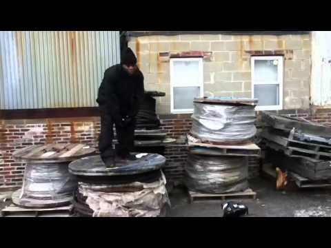 D-Minus "Hard" (Behind the scenes)