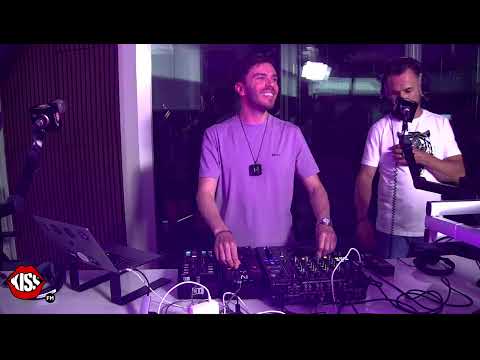 Sean Norvis @ Kiss FM Studio Romania with MC Steliano