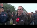 Boeren blokkeren Lelystad Airport met tractors