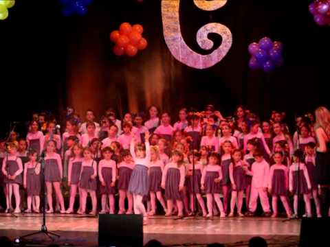 HOR " ČUPERAK " - PESMA O APLAUZU