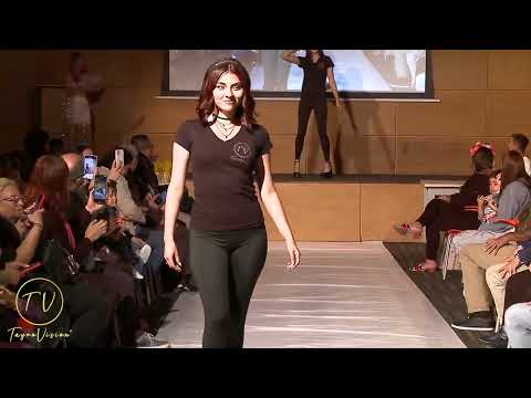 PASARELA MOONLIGHT, SALIDA EN UNIFORME ( GRUPO JUVENIL )