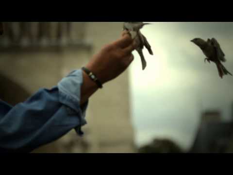 Paris, en deux minutes - a SLR film showcasing Paris and it's simple beauty